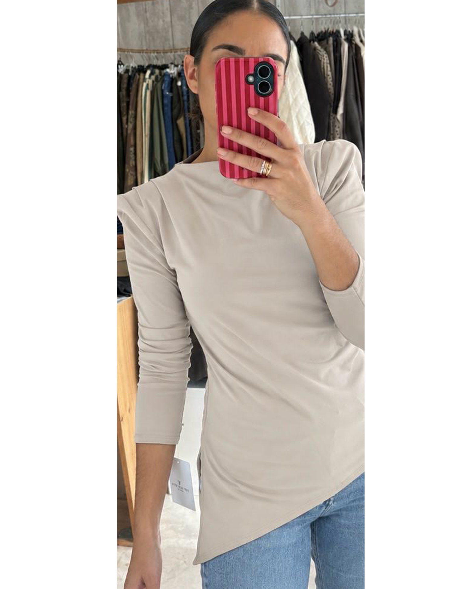 Camisa simétrica hombreras beig claro